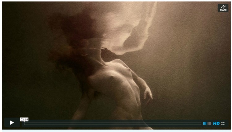 Screen Shot 2012 06 01 at 12.14.56 PM2 750x428 Wet  The underwater nudes