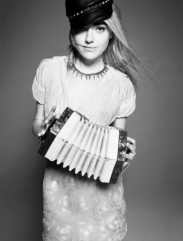 Celebrity Photography by Tom Munro Whudat Tom Munro 5 Celebrity Photography by Tom Munro