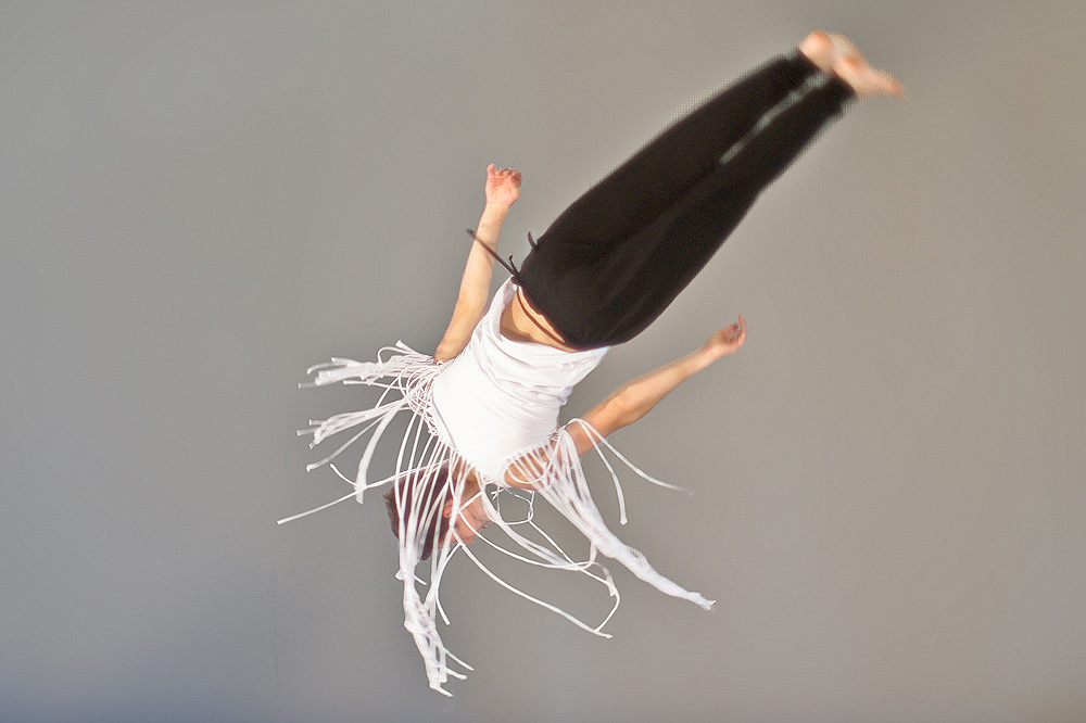 XU2012 Fly DSC06686 X`U flying teaser