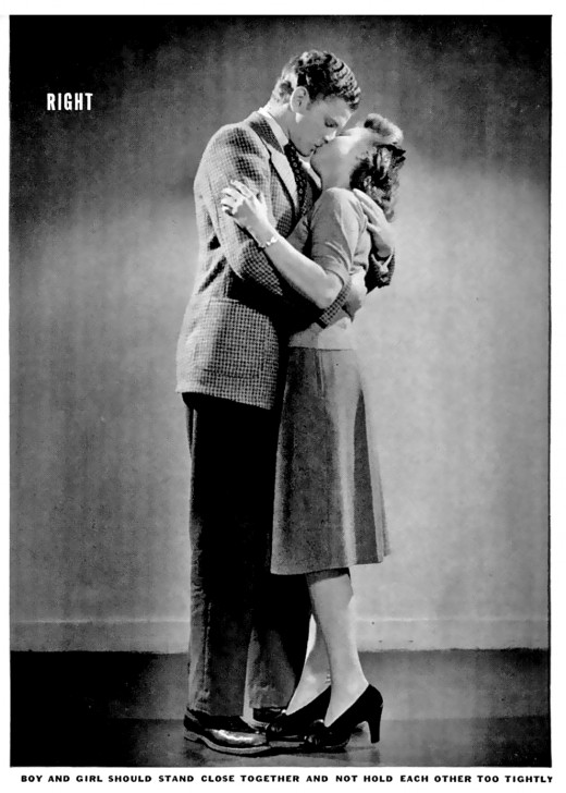 i1b267 HOW TO KISS (1942)