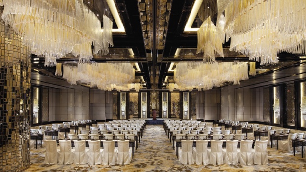 i1c210 THE RITZ CARLTON, HONG KONG