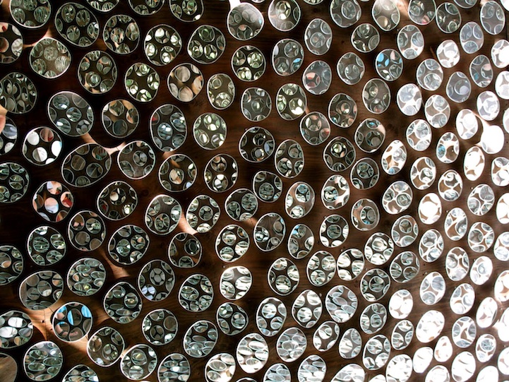 Magical House Covered in Thousands of Mirrors mirrorhouse04 Magical House Covered in Thousands of Mirrors