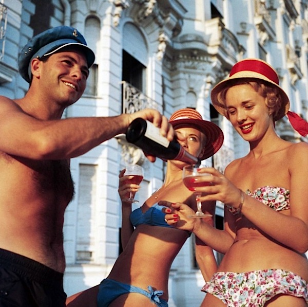 Slim Aarons Lifestyle, Jetset and Celebrity Photography from the 50ies/60ies Slim Aarons Lifestyle, Jetset and Celebrity Photography from the 50ies/60ies
