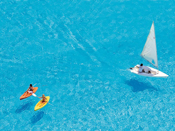 World’s Largest Swimming Pool At Over 1,000 Meters Long worlds largest swimming pool enpundit 6 World’s Largest Swimming Pool At Over 1,000 Meters Long