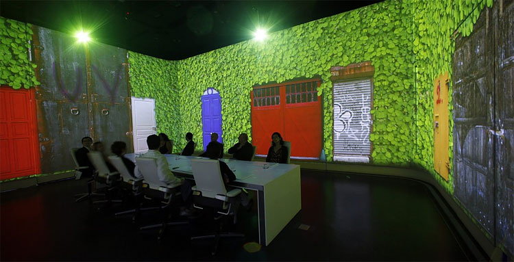 Ultraviolet Restaurant: Shanghai Eatery Pairs Food, Wine, Light, Sound 184 Ultraviolet Restaurant: Shanghai Eatery Pairs Food, Wine, Light, Sound