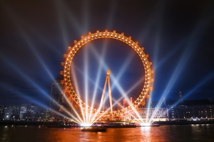 The London Eye will change its lights according to tweets London Eye 1 750x499 The London Eye will change its lights according to tweets