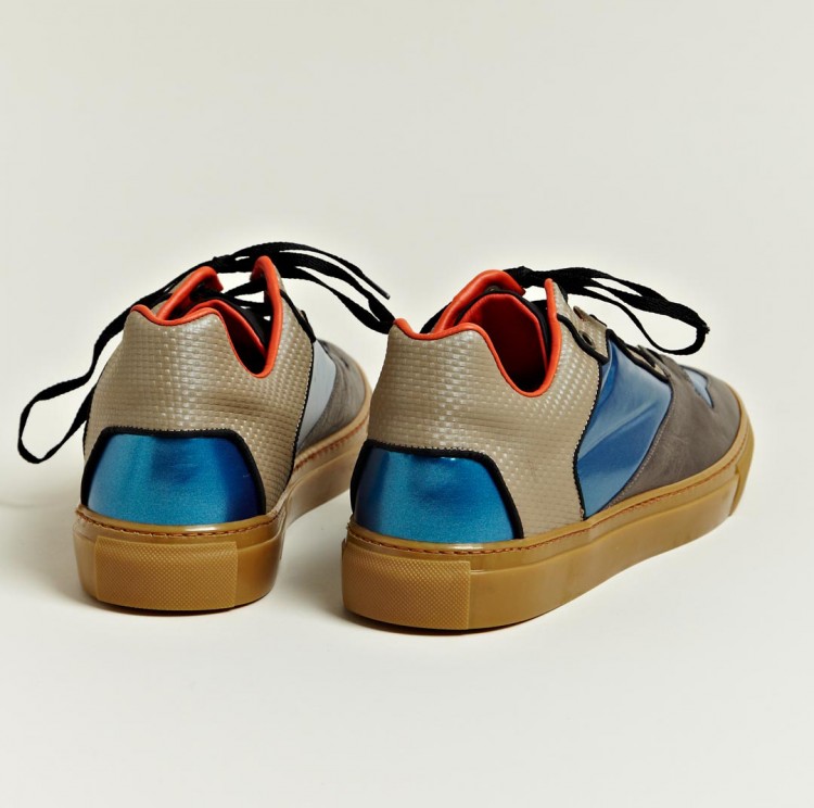 balenciaga cosmonaute low trainer gessato gblog 5 750x744 Balenciaga Cosmonaute Low Trainers 