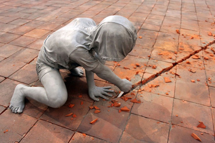 Attaboys by Gregor Gaida gregor gaida boys destroy art gallery floors gessato gblog 3 750x500 Attaboys by Gregor Gaida