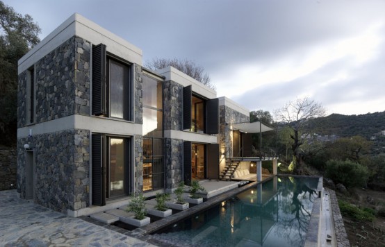 Modern But Traditional House Design i1a164 Modern But Traditional House Design