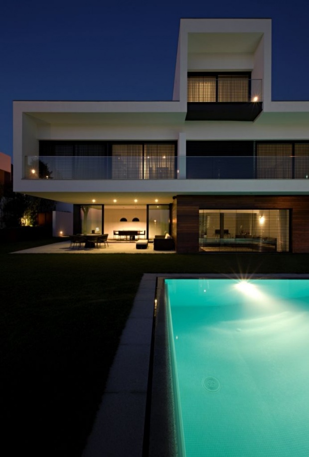 The CS House by Pitagoras Architects i1a207 The CS House by Pitagoras Architects