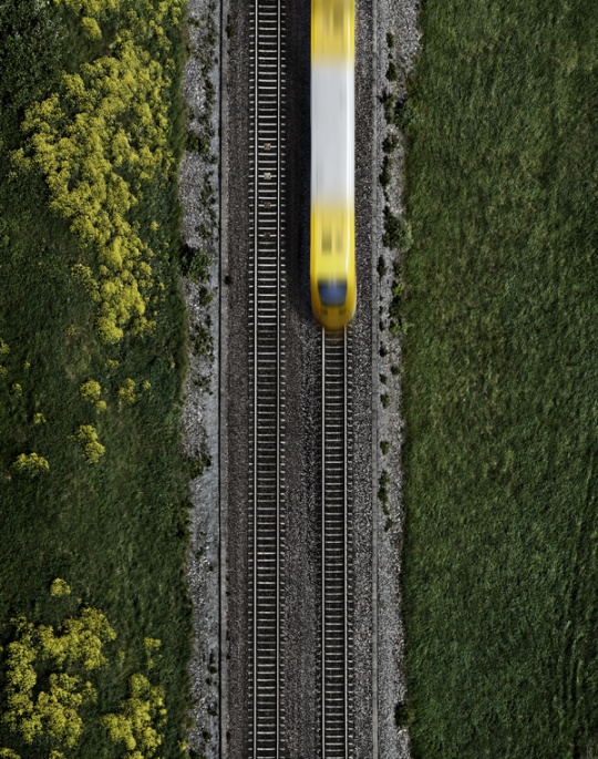 i1b168 Still Life Photography by NIKLAS ALM
