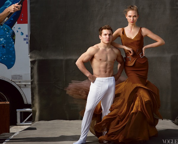 Country Strong karlie kloss by annie leibovitz vogue us june 2012 country strong jonathan horton gymnastics 2 Country Strong