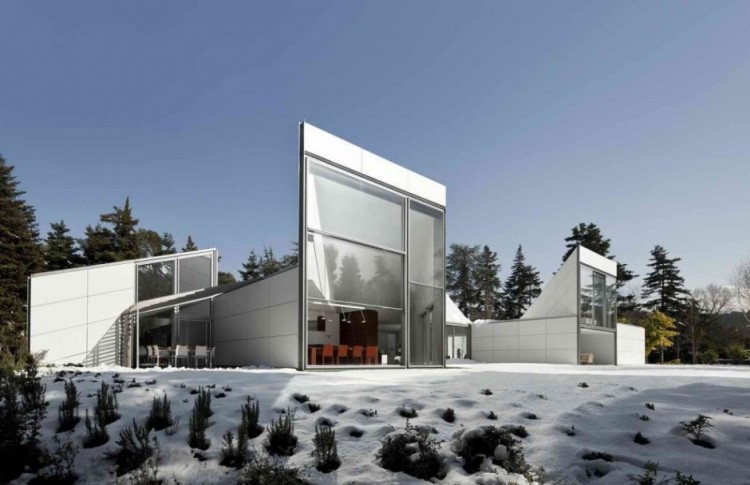 AA House by OAB leibal aahouse oab 2 750x485 AA House by OAB