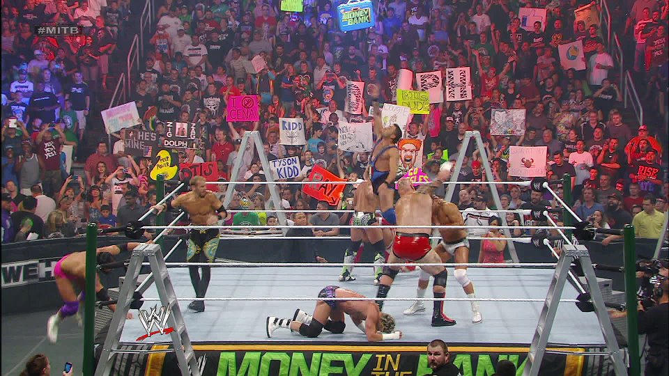 WWE Money in the Bank 2012 in Photos mitb 8 WWE Money in the Bank 2012 in Photos
