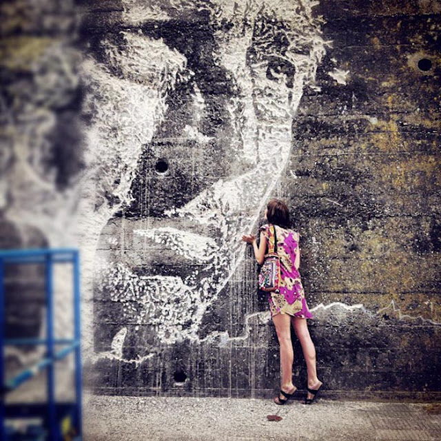 vhils girona spain 02 Streetart: New VHILS Mural in Spain