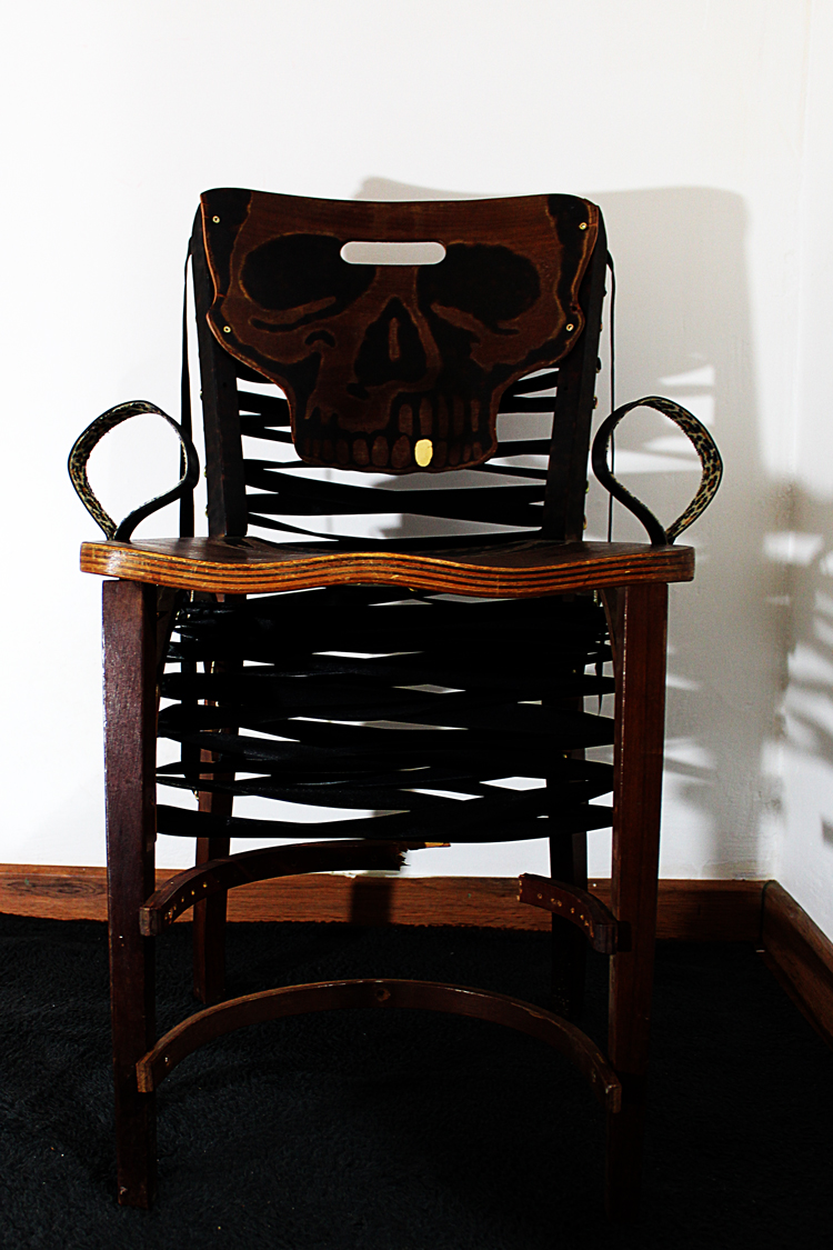 0123 4 CHAIRS