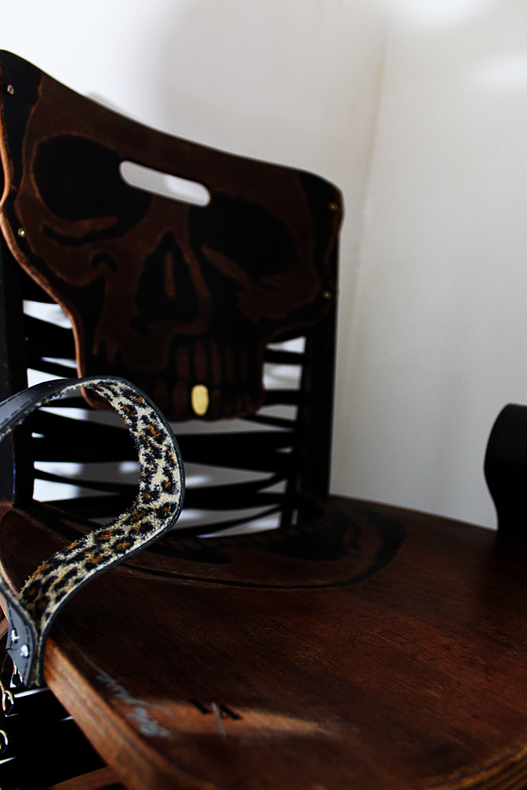 0220 4 CHAIRS