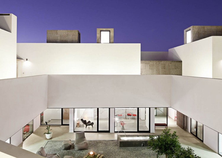 Villa Extramuros by Vora Arquitectura 1104 750x535 Villa Extramuros by Vora Arquitectura