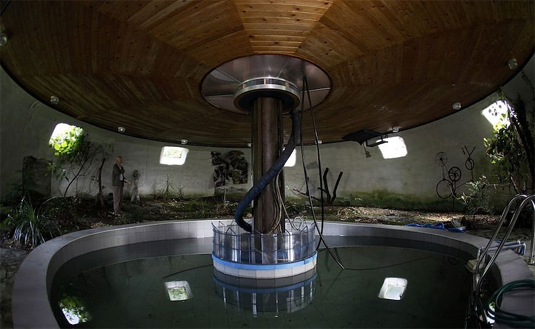 Czech Man Builds an Amazing Sci Fi House 336 Czech Man Builds an Amazing Sci Fi House