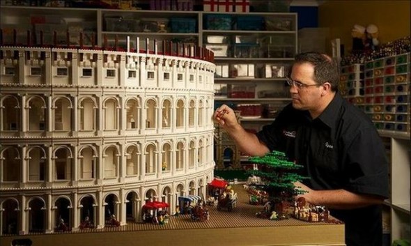 First Lego Colosseum Ever First LEGO Colosseum of the World 21 590x353 First Lego Colosseum Ever