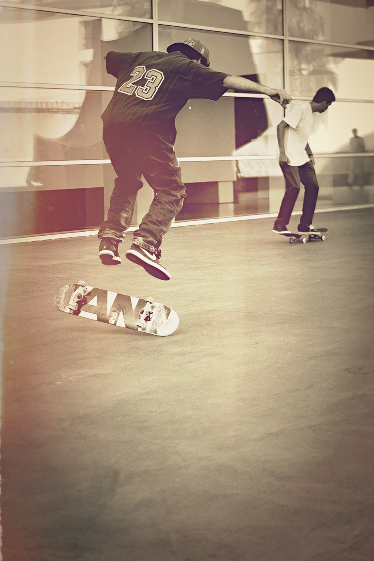 Skate is Dead by Rich Brown Skate31 Skate is Dead by Rich Brown
