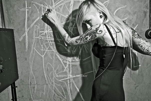 Tattooed Beauty Sara Fable Photos By Giuseppe Dante Sapienza Tattooed Model Sara Fable 02 Tattooed Beauty Sara Fable Photos By Giuseppe Dante Sapienza