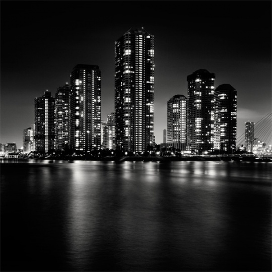 Black and White Cityscapes by Martin Stavars cruzine 1c8 Black and White Cityscapes by Martin Stavars