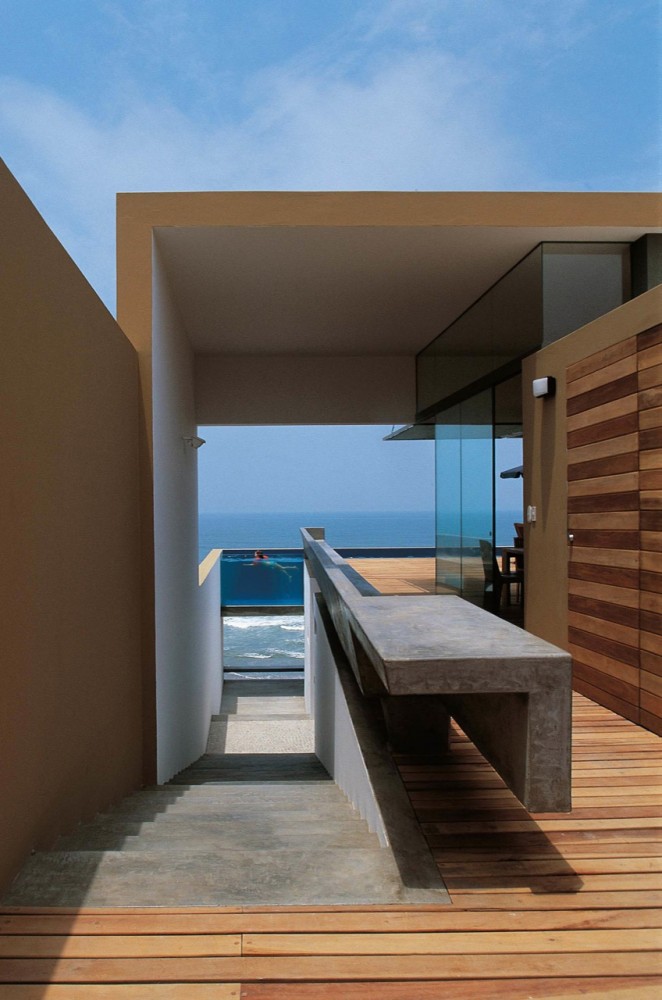 Casa Equis – Mansion With Unique Rooftop Pool In Peru home 62 Casa Equis – Mansion With Unique Rooftop Pool In Peru