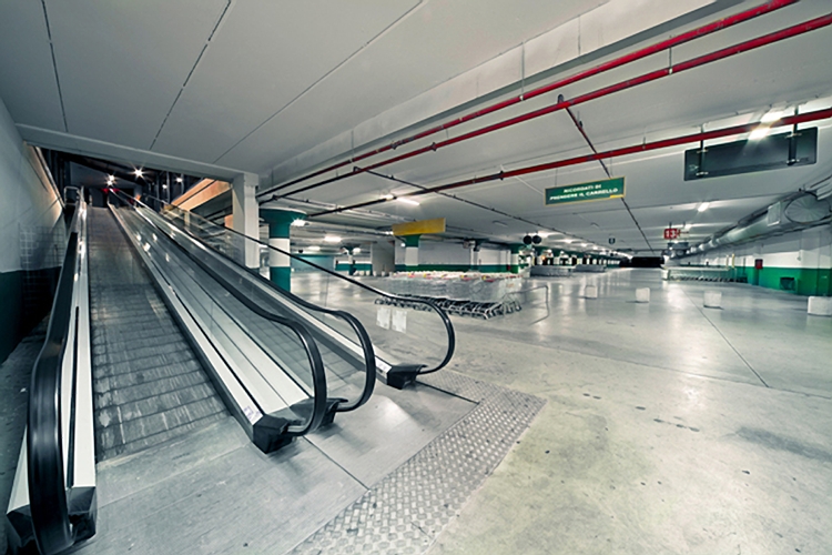 Photography by Leonardo Patrizi parking8 Photography by Leonardo Patrizi