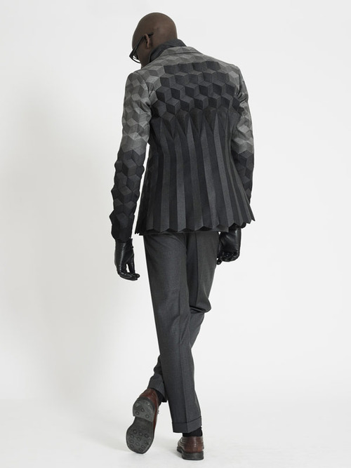 Bio Geometric Tailoring tumblr m9cc53bb8y1rse1ipo1 500 Bio Geometric Tailoring