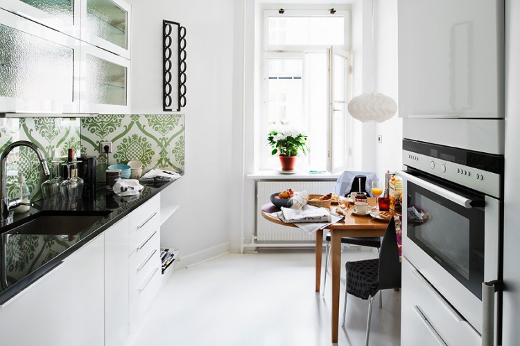 Redecorated One Room Apartment in Stockholm, Sweden 1 1 750x500 Redecorated One Room Apartment in Stockholm, Sweden