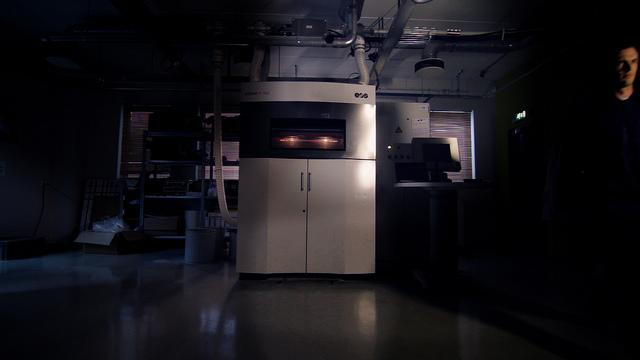 7937663924 bd1411c0ef z11 Video of Shapeways 3D Printing & the Culture of Creativity