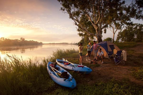 Lifestyle Photography by Adam Bruzzone Adam Bruzzone Lifestyle Photography by Adam Bruzzone