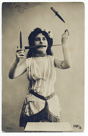 Vintage Photos of Circus Performers from 1890s 1910s 11 Vintage Photos of Circus Performers from 1890s 1910s