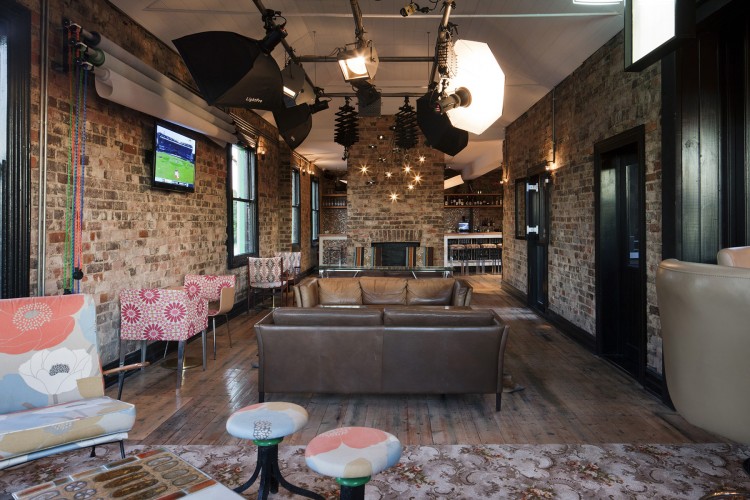 bridge hotel 06 of 10 750x500 Bridge Hotel designed by Melbourne architectural group Techne