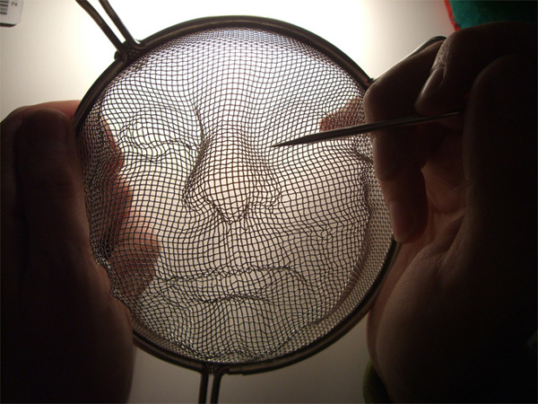 Urban Installation Casts Shadows of Faces Urban Installation Casts Shadows of Faces