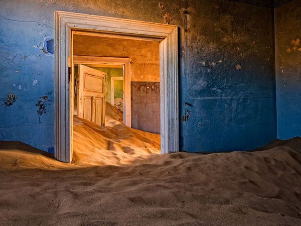 Town Devoured by Sand Town Devoured by Sand