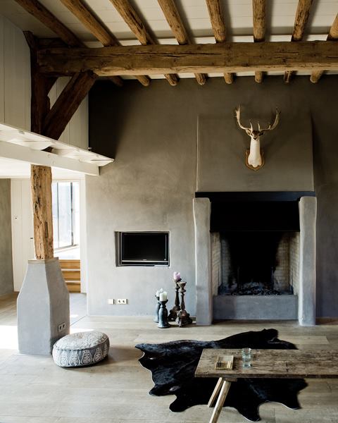 Traditional Interior Fireplaces l 3 Traditional Interior Fireplaces