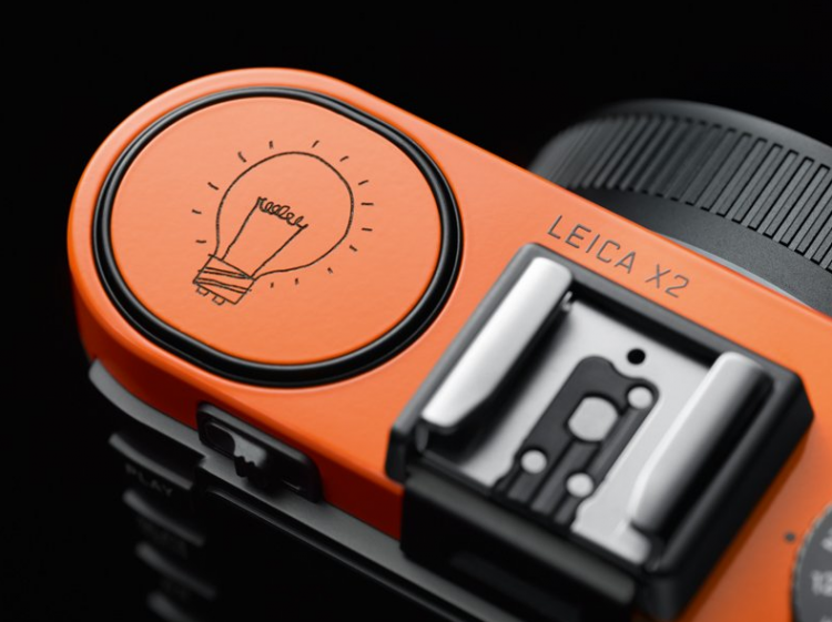 PAUL SMITH x LEÏCA X2 LIMITED EDITION leicax2 750x561 PAUL SMITH x LEÏCA X2 LIMITED EDITION