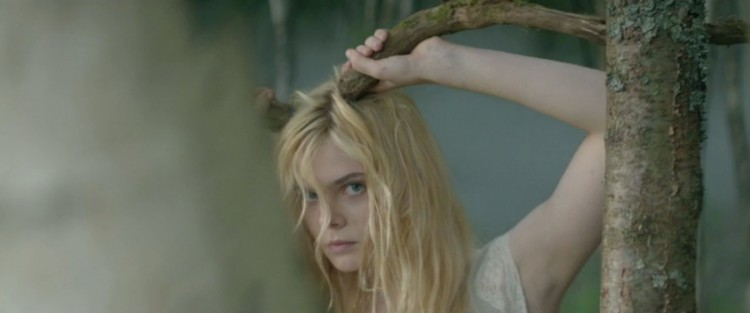 lemone 750x313 “Le Premier Parfun” by Woodkid