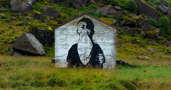 Street art in the countryside out02 600x316 Street art in the countryside