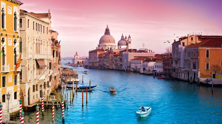 veni vidi venice 750x421 Scenic HD Wallpapers of the Week