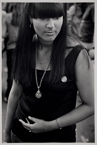 Portraits of New Yorkers in the 1960s and early 1970s 01 WOMAN IN BLACK WITH NECKLACE AND BUTTON Portraits of New Yorkers in the 1960s and early 1970s