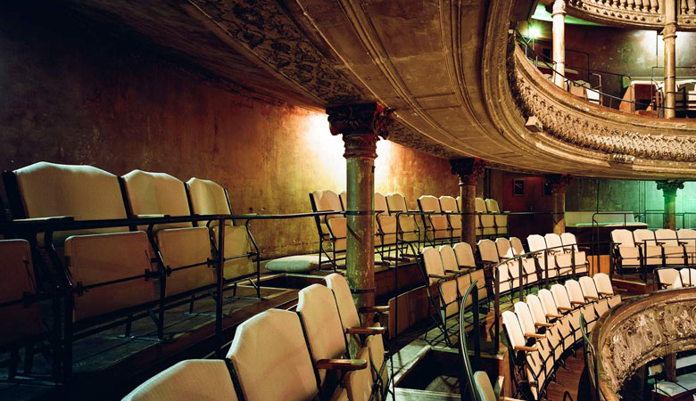 paris theater