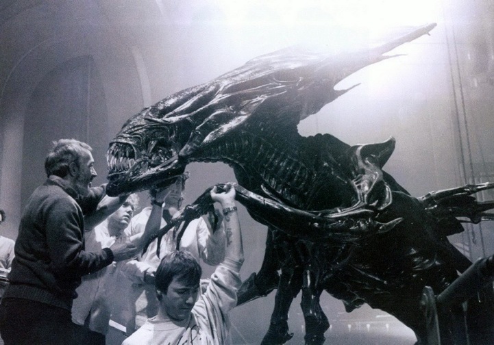 Awesome Behind the Scenes Photos of Classic Film Hits Awesome Behind the Scenes Photos of Classic Film Hits