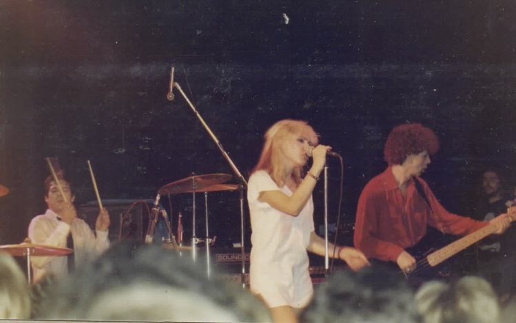 Debbie Harry and Blondie live at The Roundhouse, London 1977 Debbie Harry and Blondie live at The Roundhouse London 1977 1 Debbie Harry and Blondie live at The Roundhouse, London 1977
