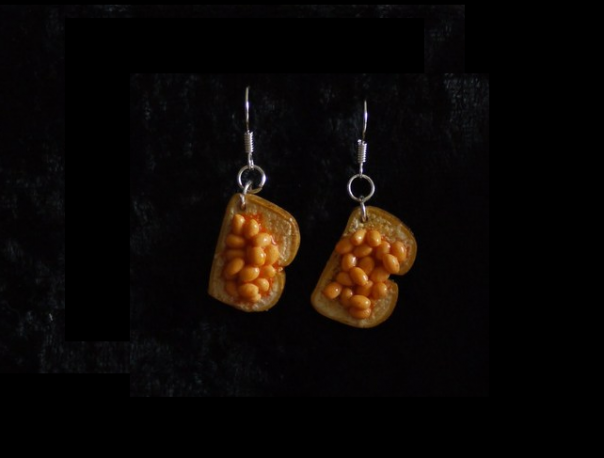 Tasty earrings, hats, gloves and even beds with Toast, A Thousand Ways EARRINGS1 Tasty earrings, hats, gloves and even beds with Toast, A Thousand Ways
