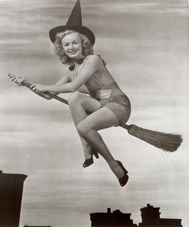 A Shapely Coven of 13 Starlets June Haver 3 full 122 336lo A Shapely Coven of 13 Starlets