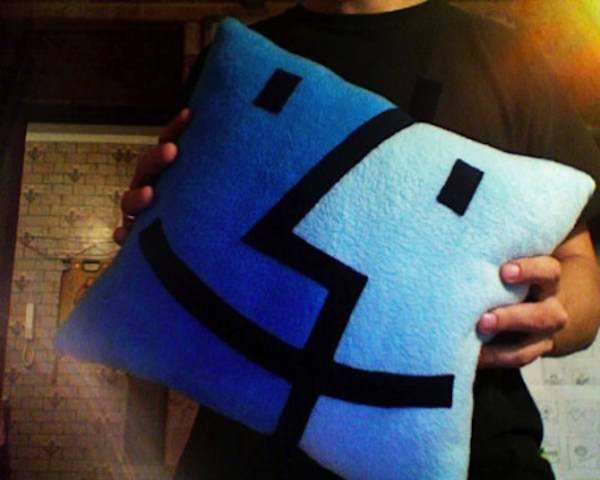  Finder Icon Pillow