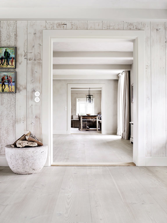 con 1 Traditional Contemporary Home